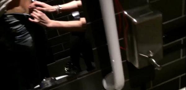  The boss daughter fuck me in public toilet! Anal sex in restaurant toilets!